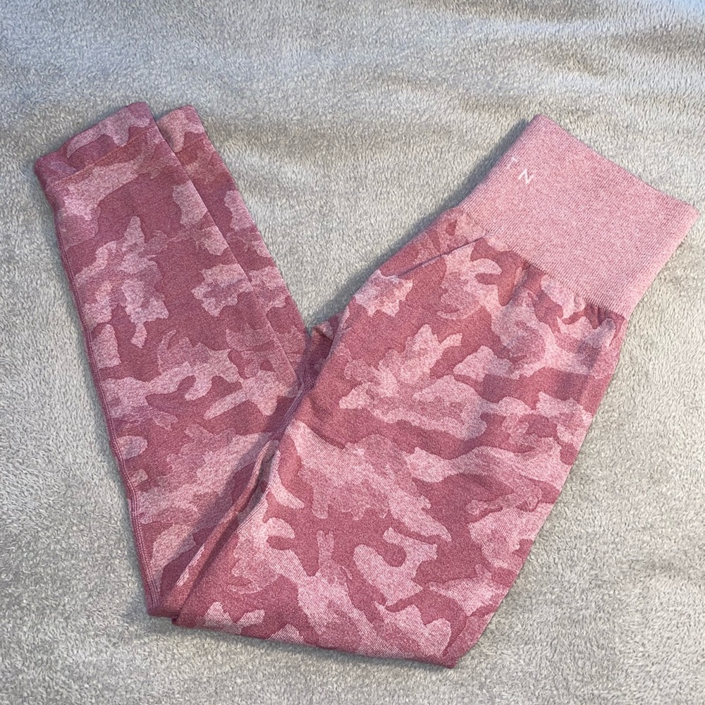 Pastel pink NVGTN Camo Leggings